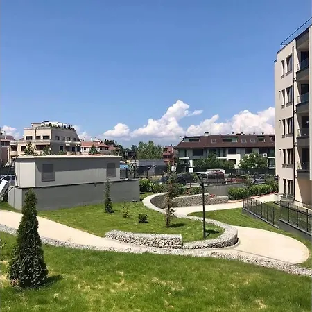 Apartment Yellow Apart @ Vitosha,